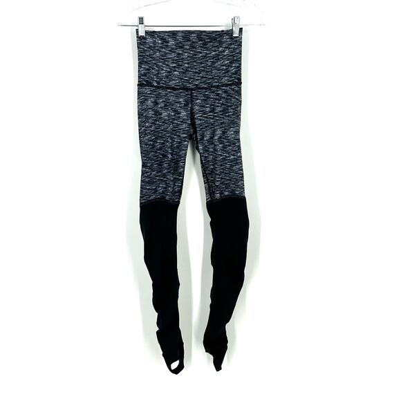 Lululemon Wunder Under Stirrup Pants Dramatic Static White Black Size 4 - Picture 4 of 6